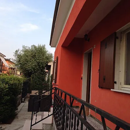 Kelly فندق سان جيوفانّي لوباتوتو